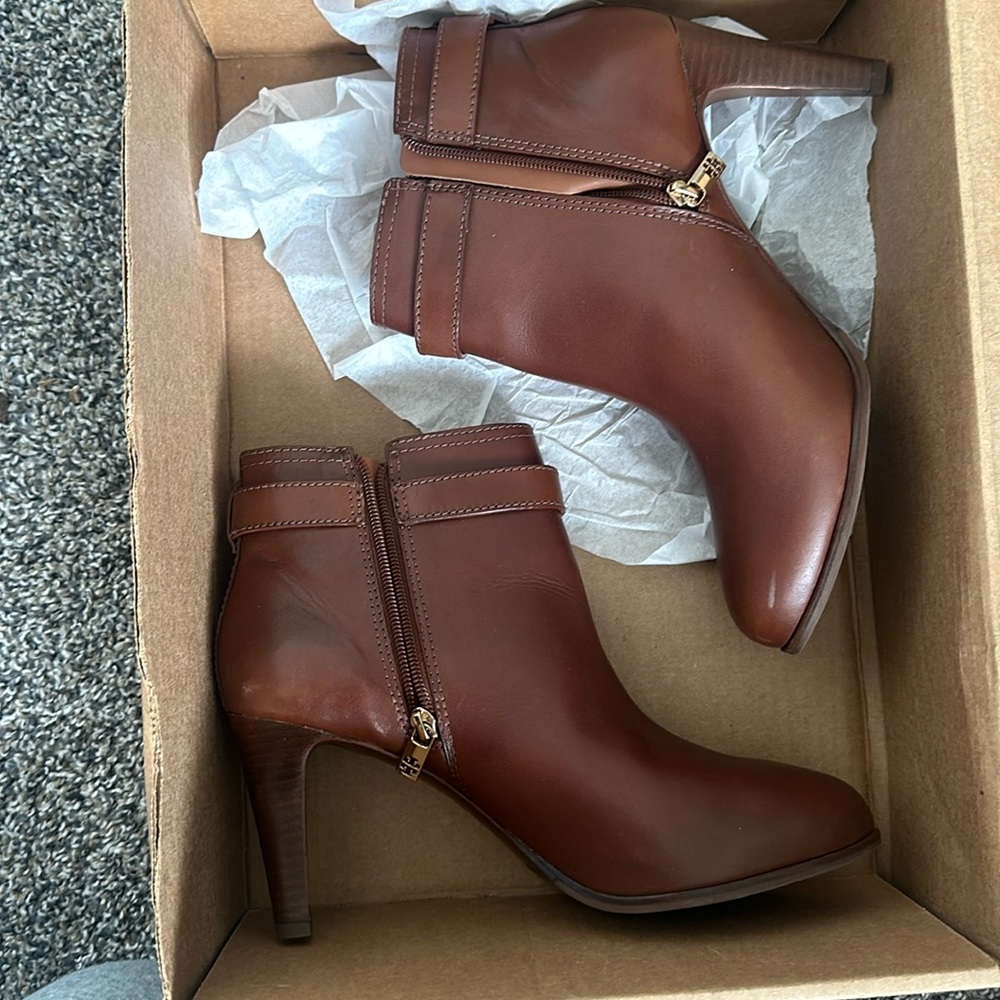 Tory burch reddish brown cognac boots size 11 womens
